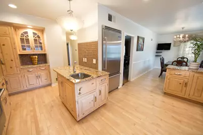 229  Indian Creek Ct, Fox Point, WI 53217 - Photo 14