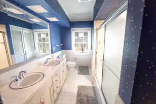 229 Indian Creek Ct, Fox Point, WI 53217 - Photo 40