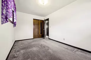 6606 S 20th St, Milwaukee, WI 53221 - Photo 16