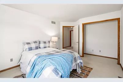 W150N10257  Windsong Cir, Germantown, WI 53022 - Photo 22