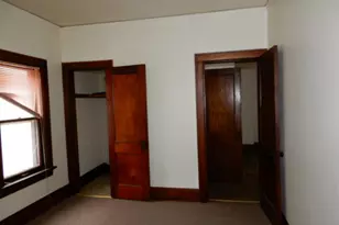 3381 N 21st St, Milwaukee, WI 53206 - Photo 6