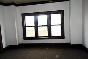 3381 N 21st St, Milwaukee, WI 53206 - Photo 8