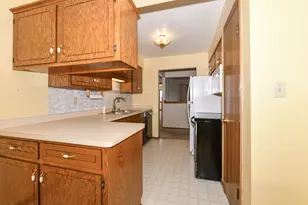 8374 S Tuckaway Shores Dr, Franklin, WI 53132 - Photo 14