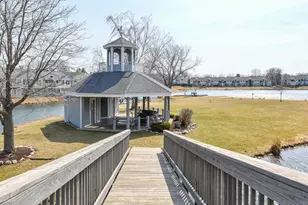 8374 S Tuckaway Shores Dr, Franklin, WI 53132 - Photo 38