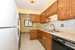 8374 S Tuckaway Shores Dr, Franklin, WI 53132 - Photo 12