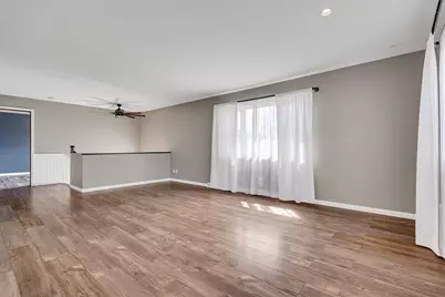 2401  30th St, La Crosse, WI 54601 - Photo 4