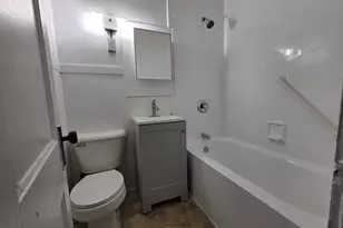 1515 Taylor Ave, Racine, WI 53403 - Photo 8