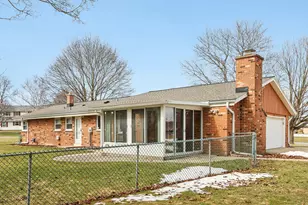 18215 Parish Dr, Brookfield, WI 53045 - Photo 52