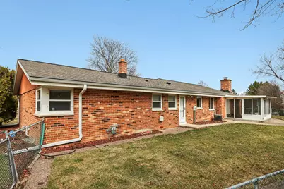 18215  Parish Dr, Brookfield, WI 53045 - Photo 48