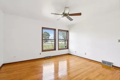 18215  Parish Dr, Brookfield, WI 53045 - Photo 34