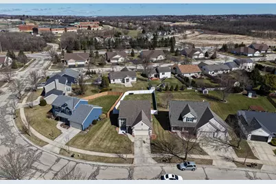 3533  Rivers Crossing Dr, Waukesha, WI 53189 - Photo 26