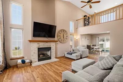 3533  Rivers Crossing Dr, Waukesha, WI 53189 - Photo 2