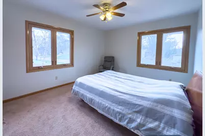 3340 S Russel Rd, New Berlin, WI 53151 - Photo 30