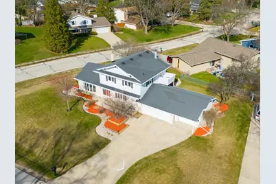 3340 S Russel Rd, New Berlin, WI 53151 - Photo 34