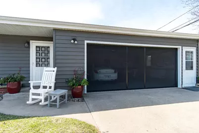 3814  Holly Pl, La Crosse, WI 54601 - Photo 8