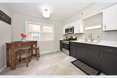 8149 W Beckett St #8151, Milwaukee, WI 53218 - Photo 6