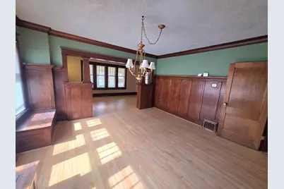 1640 N 69th St, Wauwatosa, WI 53213 - Photo 6