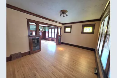 1640 N 69th St, Wauwatosa, WI 53213 - Photo 4