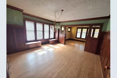 1640 N 69th St, Wauwatosa, WI 53213 - Photo 8