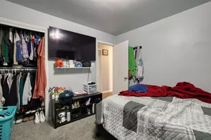 2125 S 97th St, West Allis, WI 53227 - Photo 22