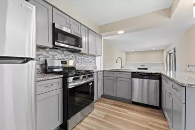 4812  Ridgeway Ave, Racine, WI 53406 - Photo 8