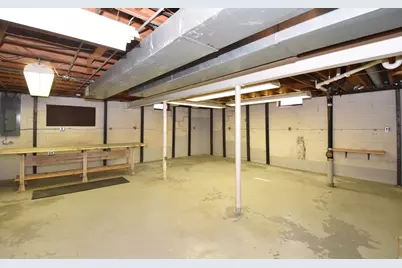 10570 W Pallottine Dr, Greenfield, WI 53228 - Photo 40