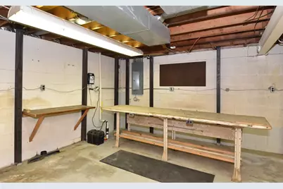 10570  Pallottine Dr, Greenfield, WI 53228 - Photo 42