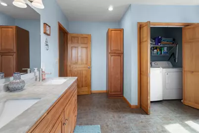 109  Aztalan St, Johnson Creek, WI 53038 - Photo 14