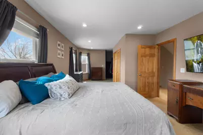 109  Aztalan St, Johnson Creek, WI 53038 - Photo 16