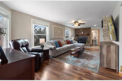 109  Aztalan St, Johnson Creek, WI 53038 - Photo 4
