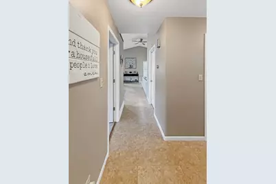 4717 S 15th St, Sheboygan, WI 53081 - Photo 8