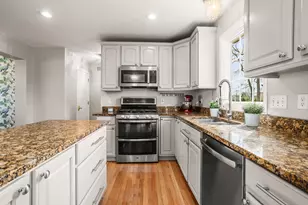 N78W22933 N Coldwater Cir, Sussex, WI 53089 - Photo 14