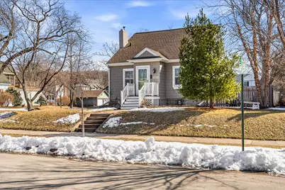 332  22nd St, La Crosse, WI 54601 - Photo 2