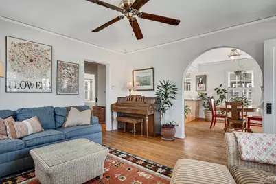 332  22nd St, La Crosse, WI 54601 - Photo 6