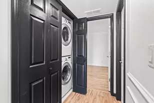 N17W26887 E Fieldhack Dr, Pewaukee, WI 53072 - Photo 30