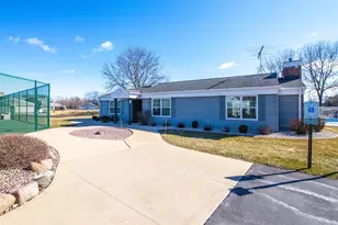 N17W26887 E Fieldhack Dr, Pewaukee, WI 53072 - Photo 44