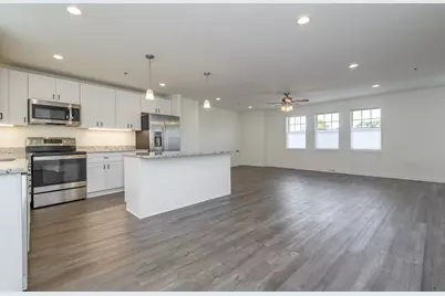 204  Grand Ave, Mukwonago, WI 53149 - Photo 10