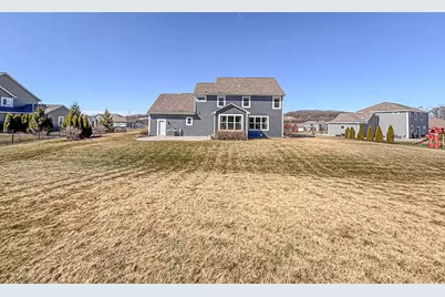 W275N358  Arrowhead Trl, Pewaukee, WI 53188 - Photo 44