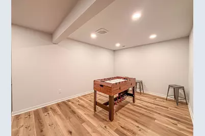 W275N358  Arrowhead Trl, Pewaukee, WI 53188 - Photo 38