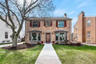 4855 N Ardmore Ave, Whitefish Bay, WI 53217 - Photo 54