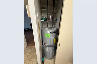 3749 N 88th St #305, Milwaukee, WI 53222 - Photo 8