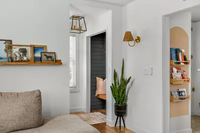 1303  6th St, La Crosse, WI 54601 - Photo 8