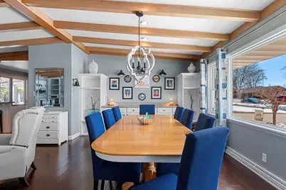 2224  Markham St, Manitowoc, WI 54220 - Photo 8