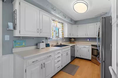 2224  Markham St, Manitowoc, WI 54220 - Photo 26