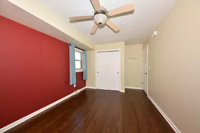 5669 S 24th St, Milwaukee, WI 53221 - Photo 14