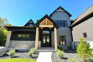 13145 Kittridge Ct, Brookfield, WI 53005 - Photo 4