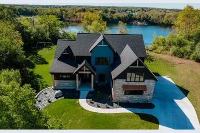 13145  Kittridge Ct, Brookfield, WI 53005 - Photo 2