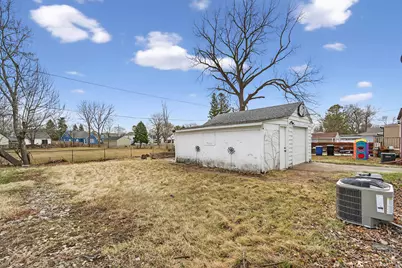 2603  Coolidge Ave, Racine, WI 53403 - Photo 16