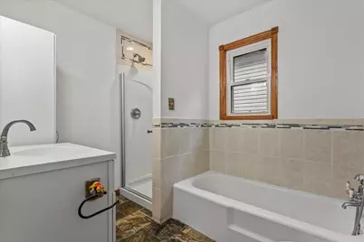 2053 S 25th St, Milwaukee, WI 53204 - Photo 10