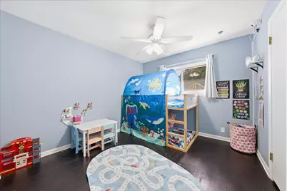 4216 S 89th St, Greenfield, WI 53228 - Photo 16